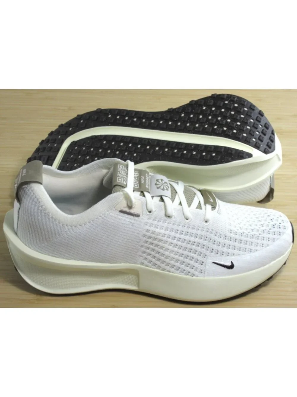 Women's Nike Interact Running Shoes Sail White Baroque Light Bone Sizs NIB - Picture 2 of 7